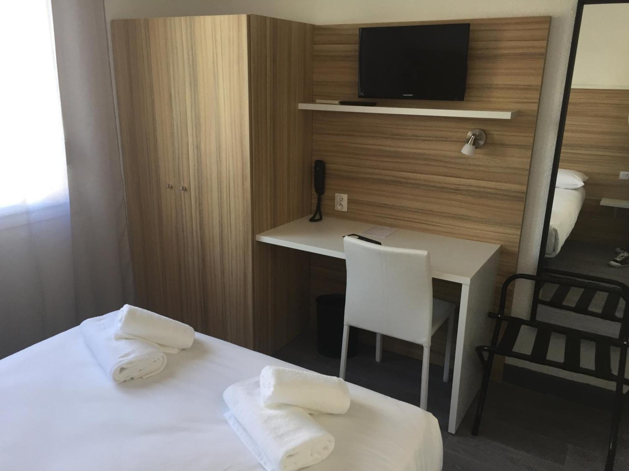 L'Oasis Hotel Fréjus Екстериор снимка